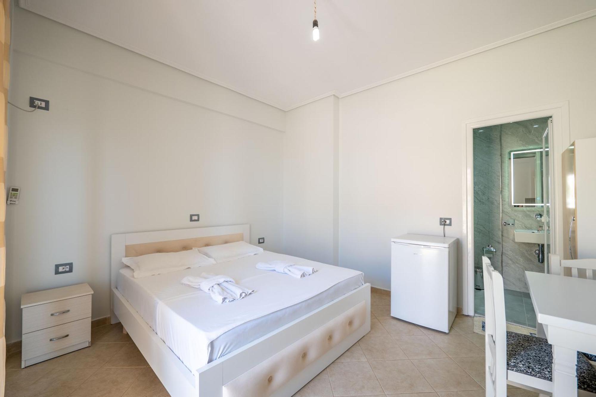 Vila Celi Sarandë Exterior foto