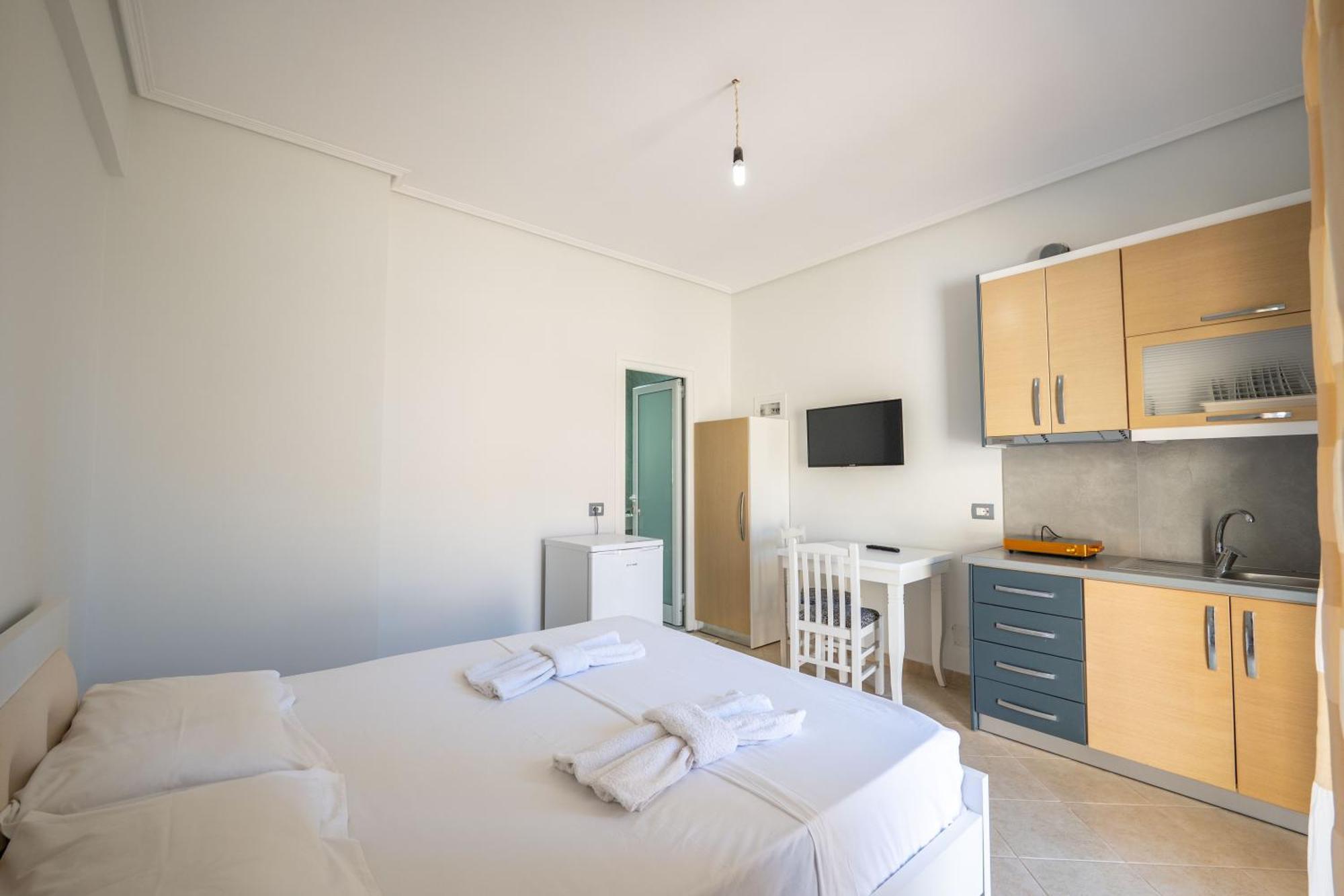 Vila Celi Sarandë Exterior foto