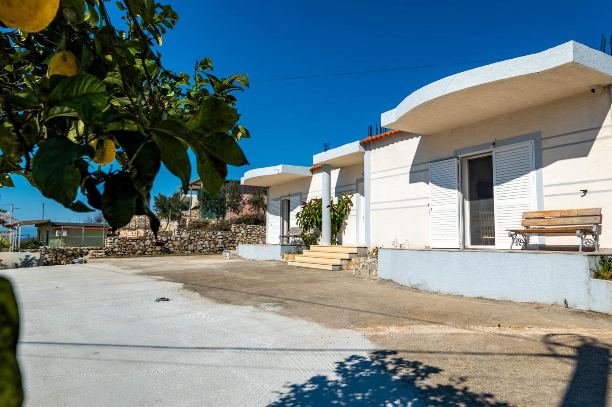Vila Celi Sarandë Exterior foto