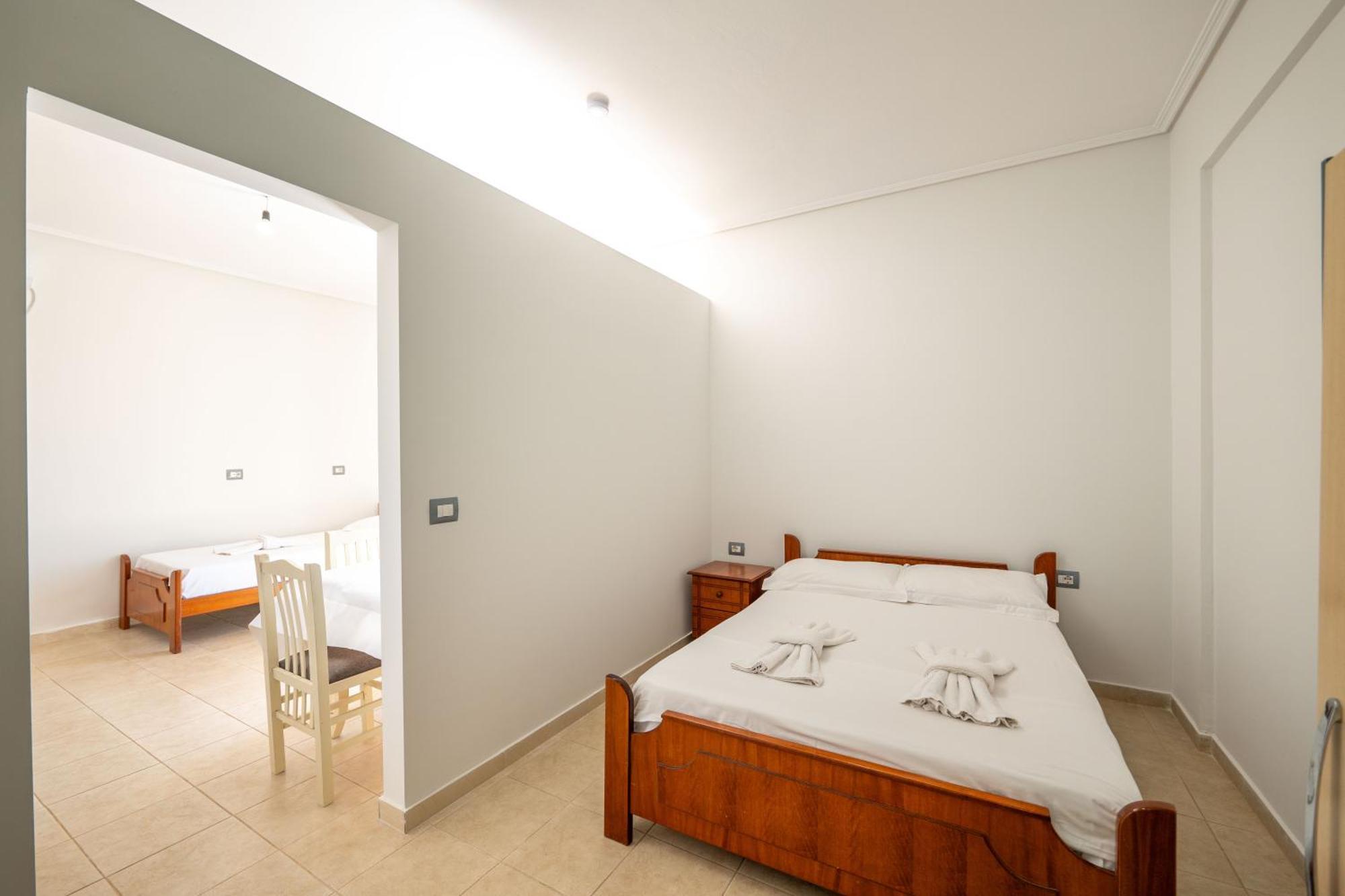 Vila Celi Sarandë Exterior foto