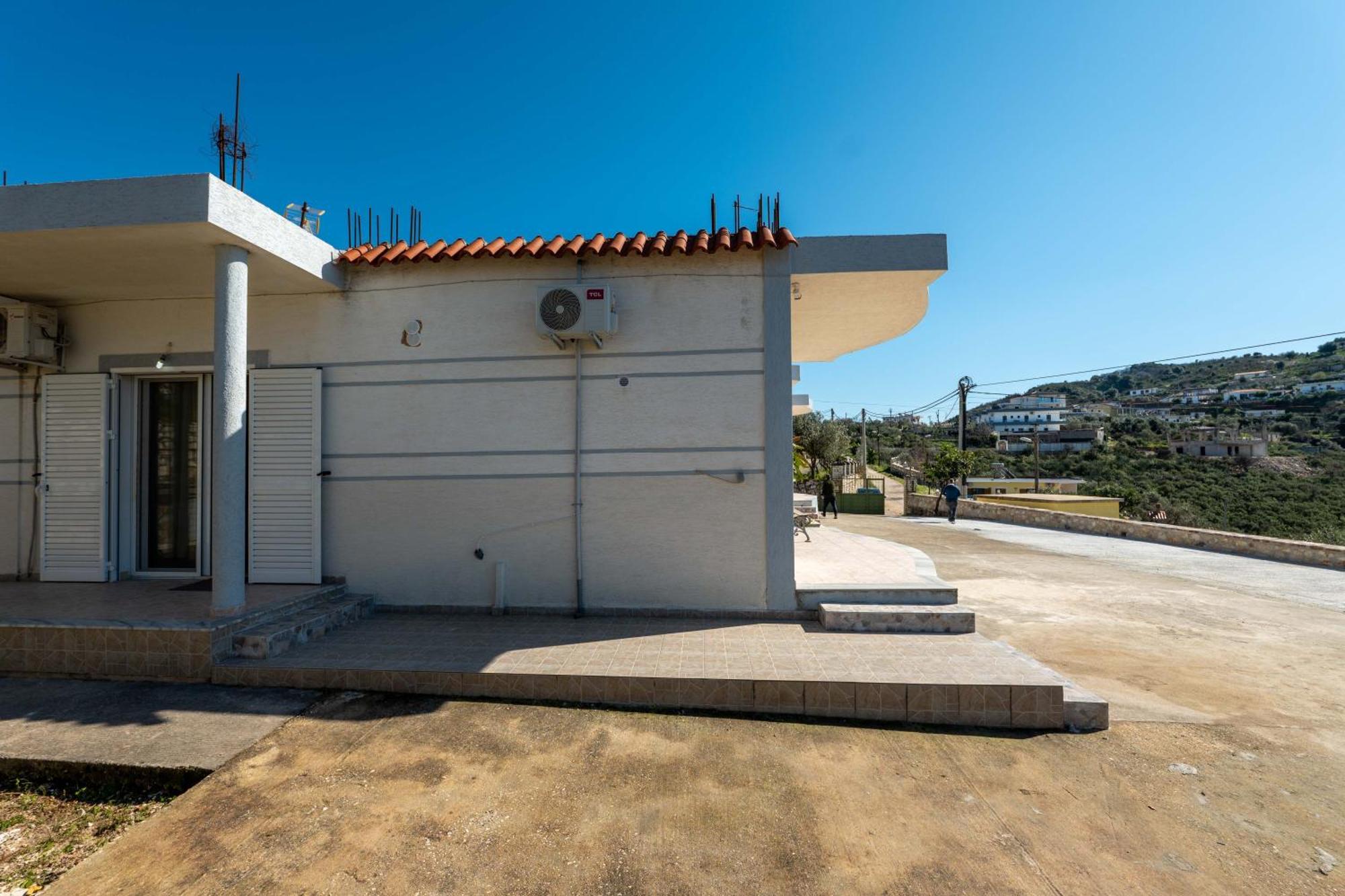 Vila Celi Sarandë Exterior foto