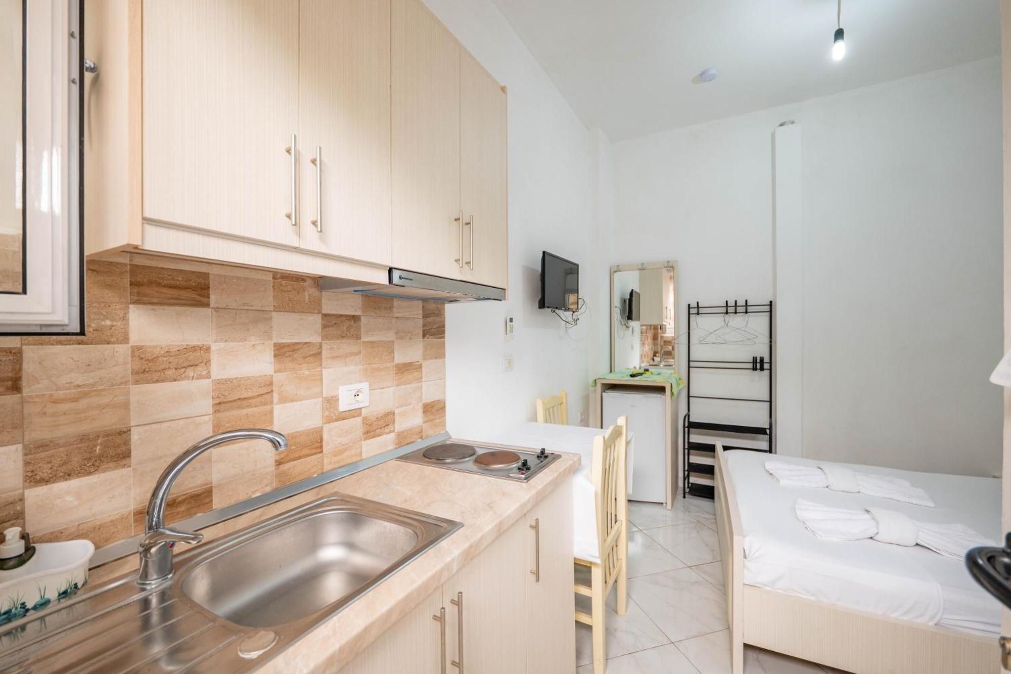 Vila Celi Sarandë Exterior foto